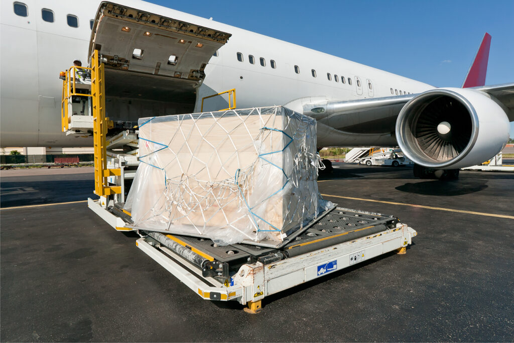 Keunggulan Kirim Paket Ke Luar Negeri Via Udara Penting Untuk Bisnis