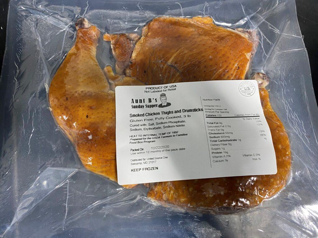 Menyiapkan Ayam Frozen Yang Akan Dikirim